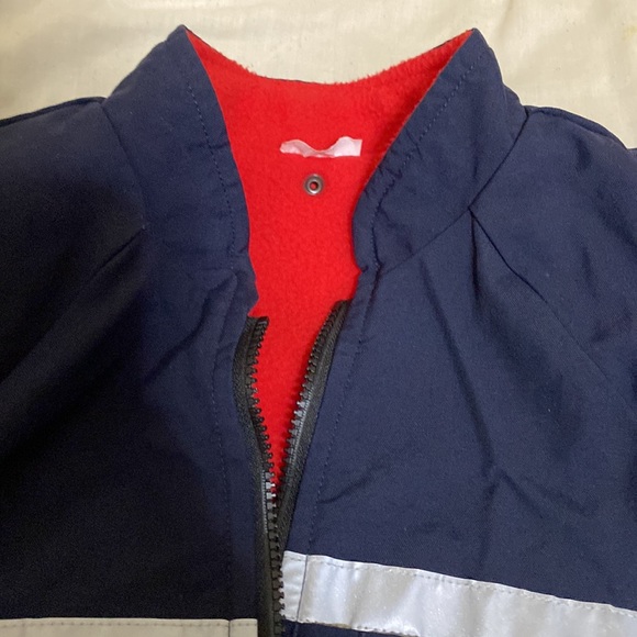 Vintage and Authentic Jacket - Picture 3 of 4